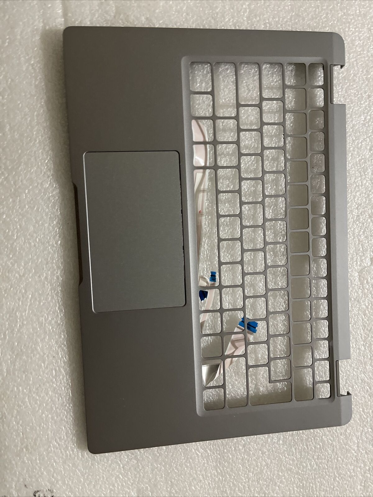 Genuine Dell Latitude 5320 Laptop Palmrest Touchpad Silver VJ41Y 0VJ41Y N1 A1