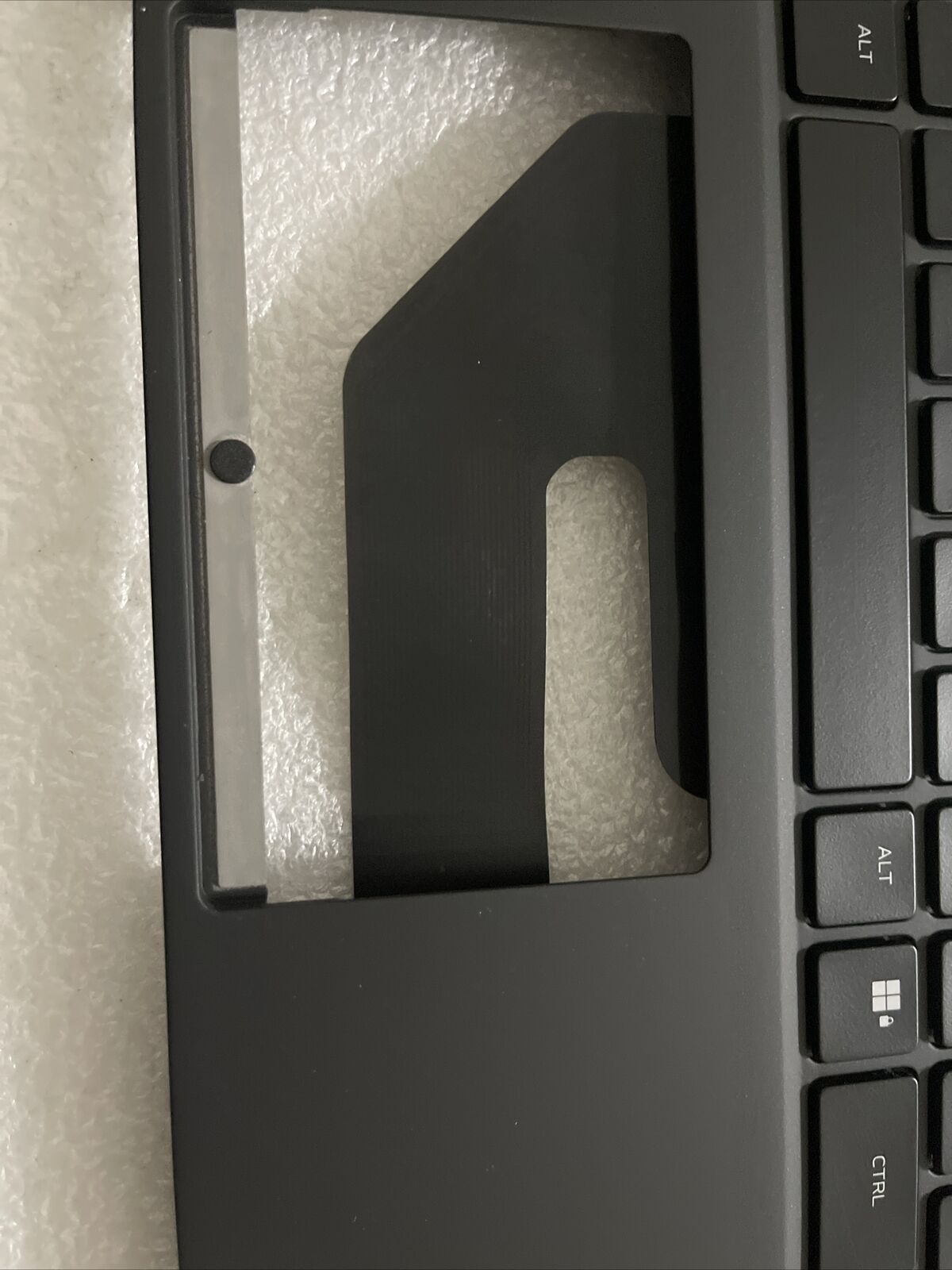 New Dell Alienware X17 R2 Laptop Palmrest US Keyboard  AM303000801 346YC H1 R1T1