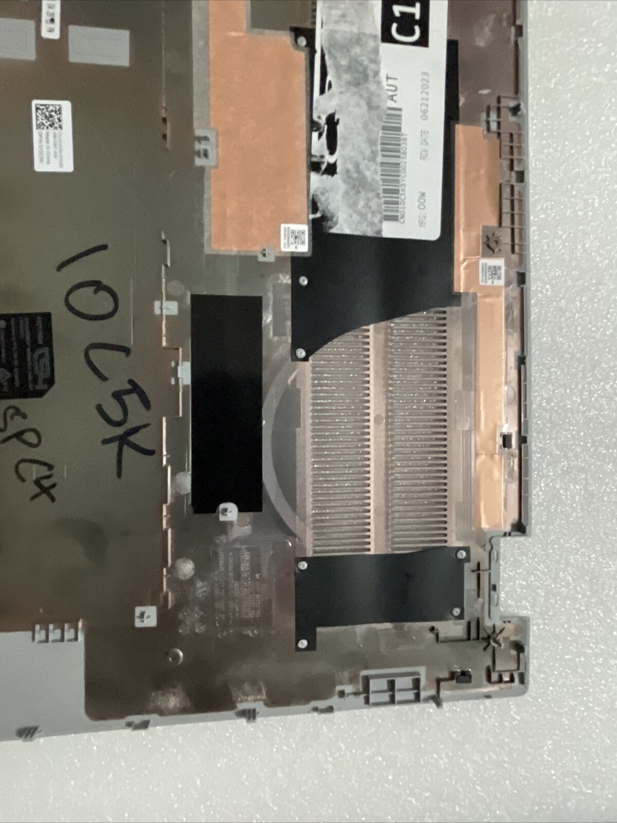 Genuine Dell Inspiron 16Pro 5620 5625 Bottom Cover Lower Case 010C5K 10C5K SP C4
