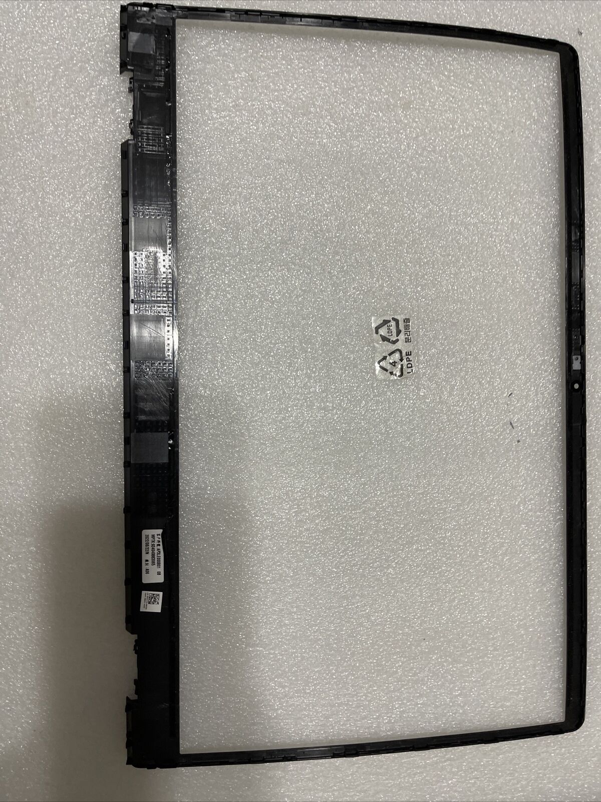 Genuine Dell Inspiron 3510 3511 3515  15.6" LCD Front Bezel 9WC73 N4