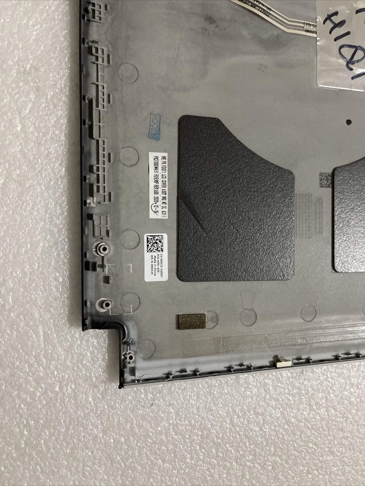 Oem Dell Alienware M17 R3 LCD Back Cover 17.3 White 0R0CJC R0CJC H1 Q1