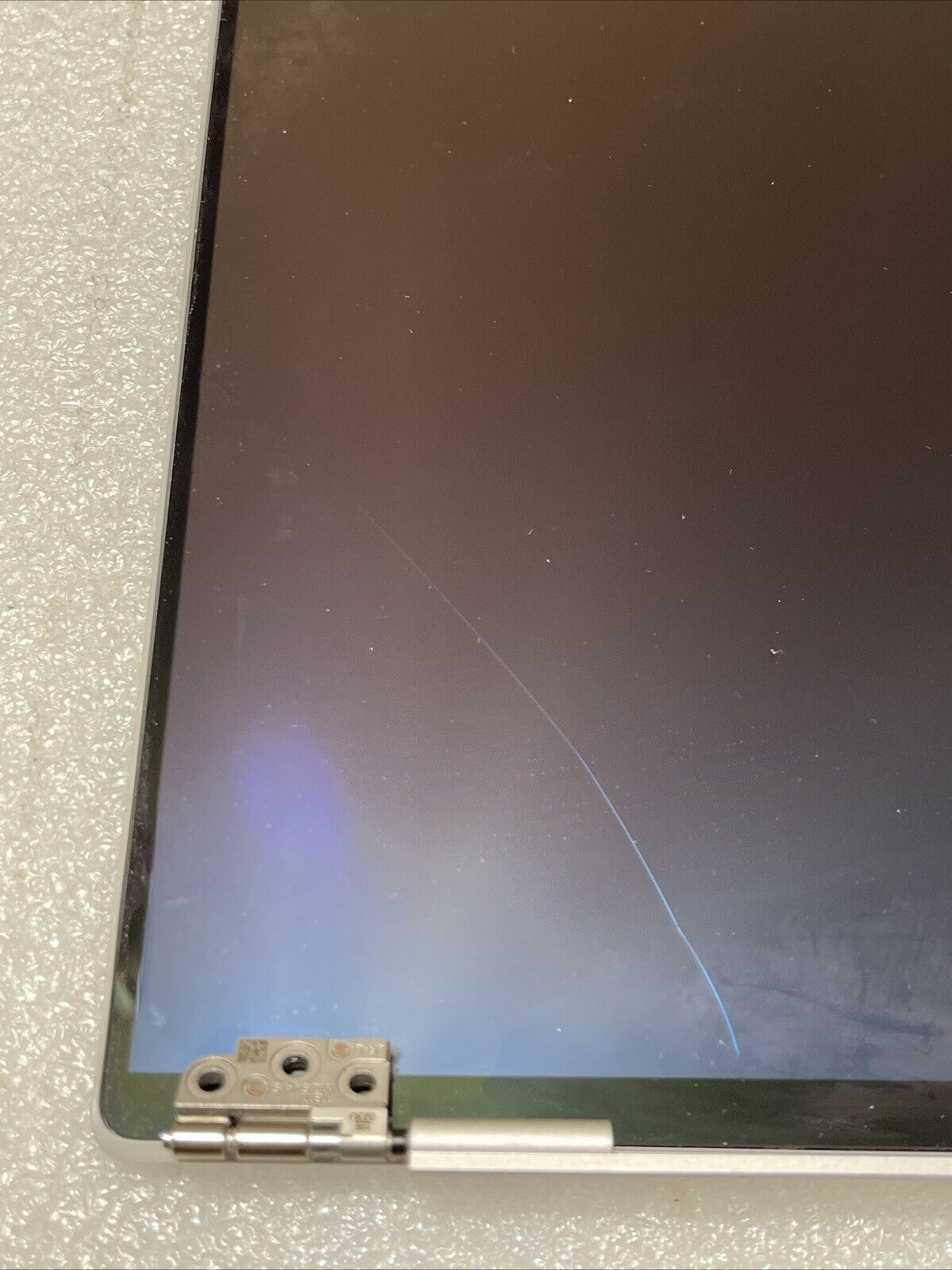 Defective Broken XPS 9320 Plus 13.4" Oled  LCD Touch Screen  Silver 7G0RW NS D3