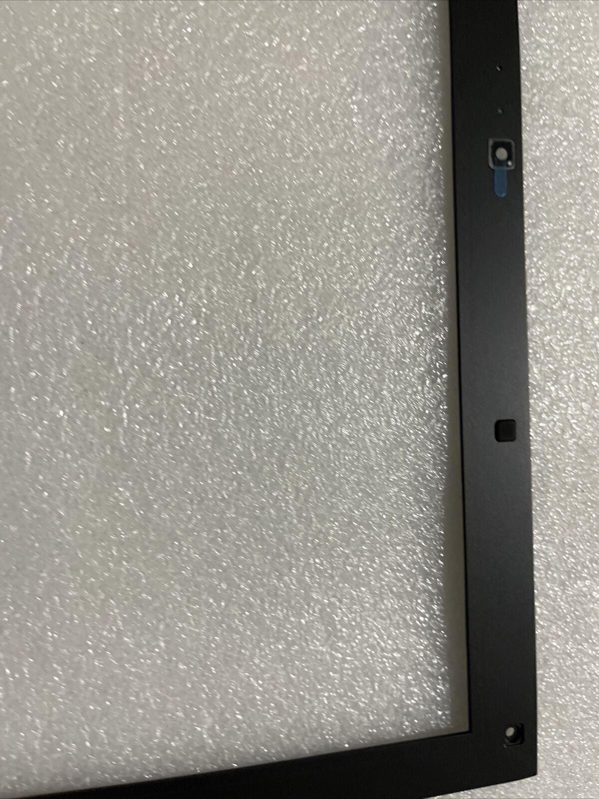 New Genuine DELL Latitude L13 Vostro V13 LCD Bezel Frame Black 8Y12T 08Y12T H1N4