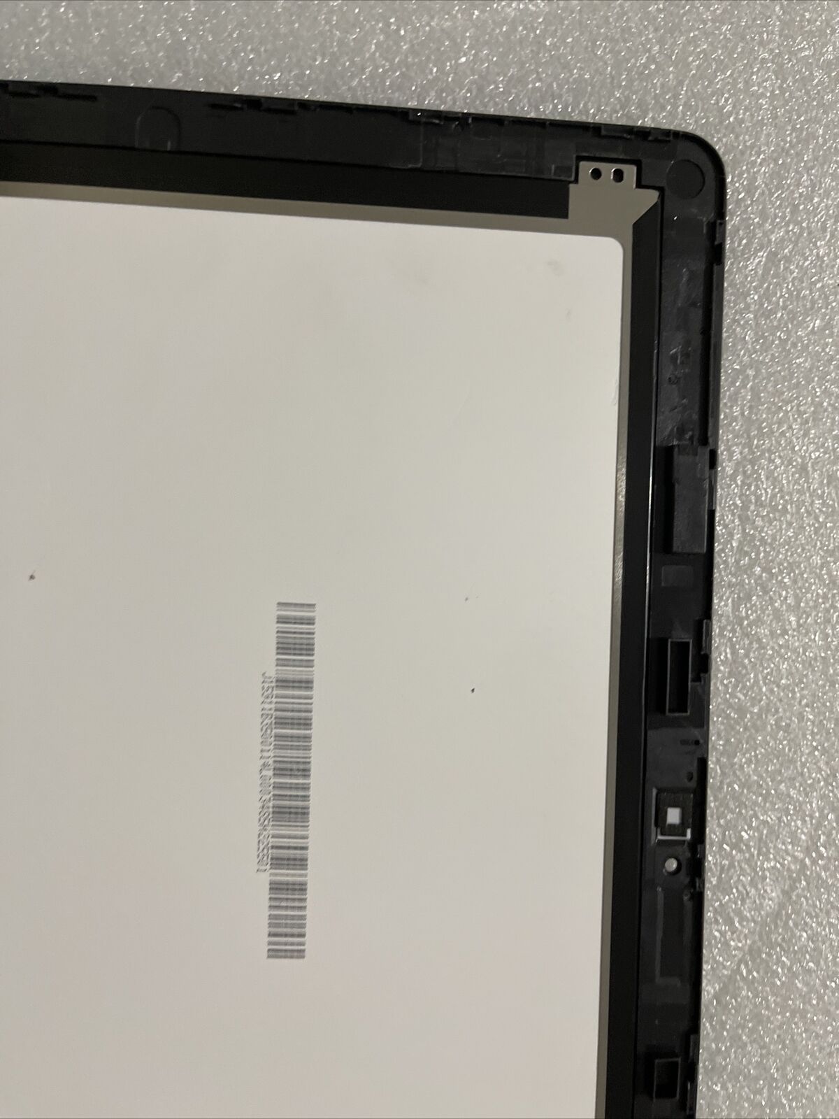 OEM Dell Latitude 3120 2-in-1 Touchscreen WXGA LCD  Bezel YPG7G 3NM8D H1 S8