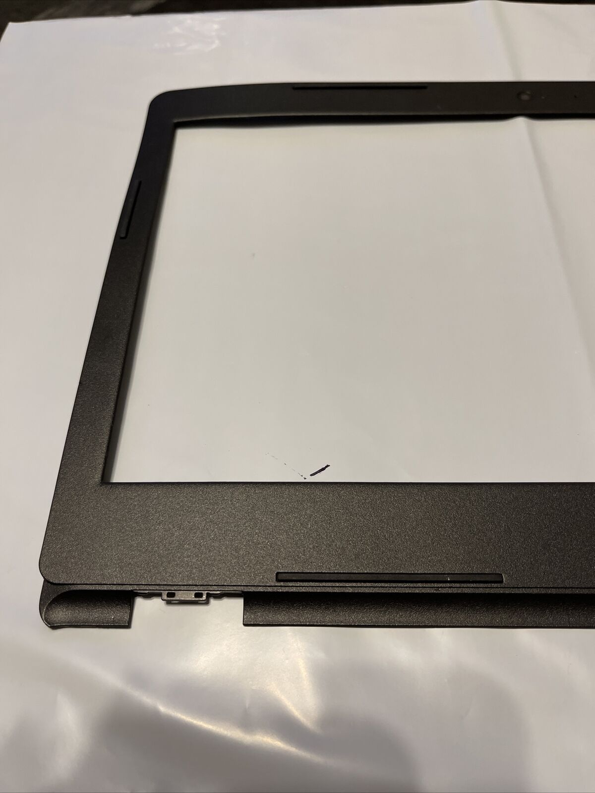 Dell OEM Inspiron 3000 3482 3482 3493 14" Front Trim LCD Bezel Y5J01 0Y5J01  N1