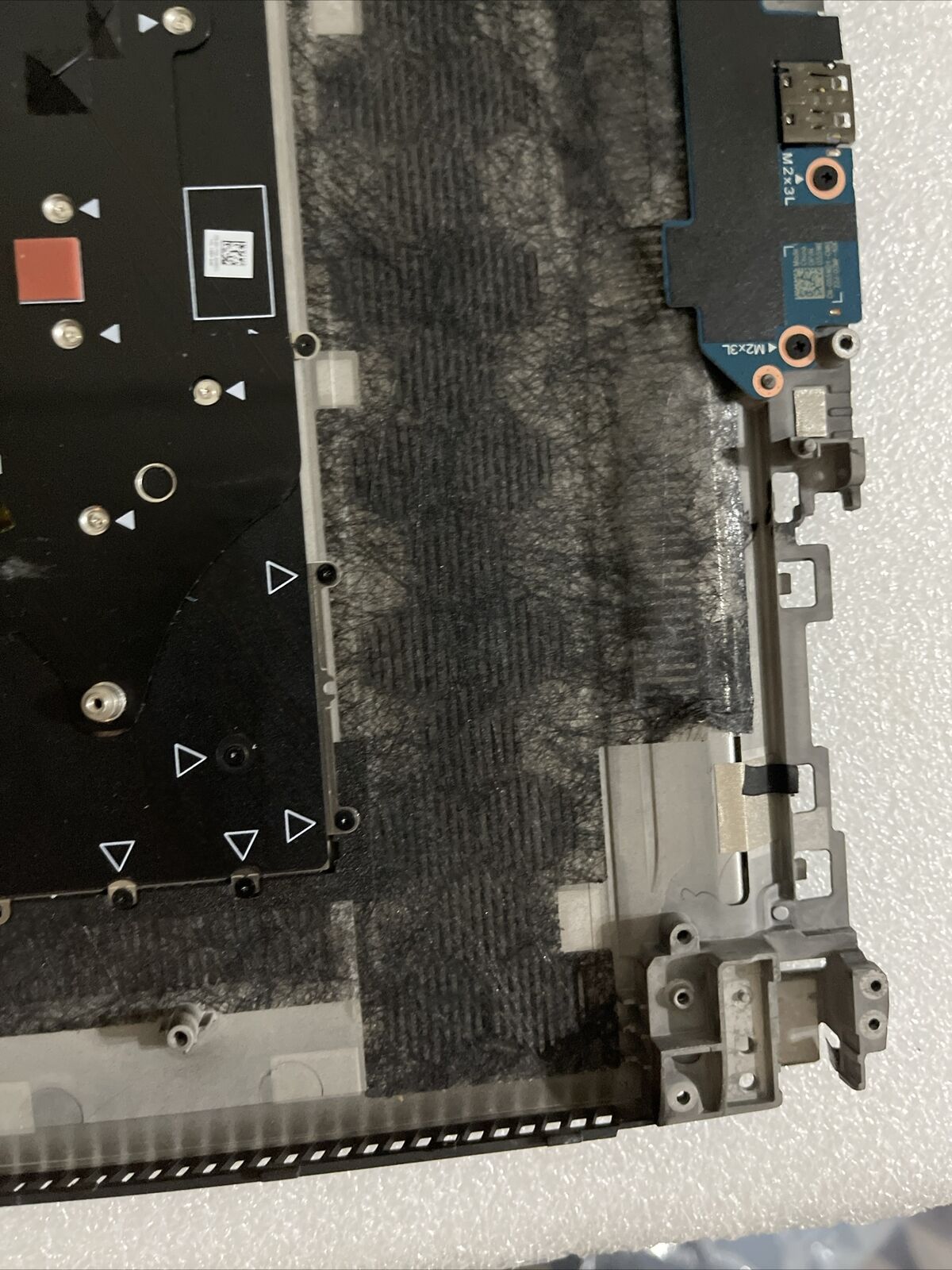 Dell Alienware X17 R2 Laptop Palmrest Touchpad US Keyboard Extras 346YC L2 P1