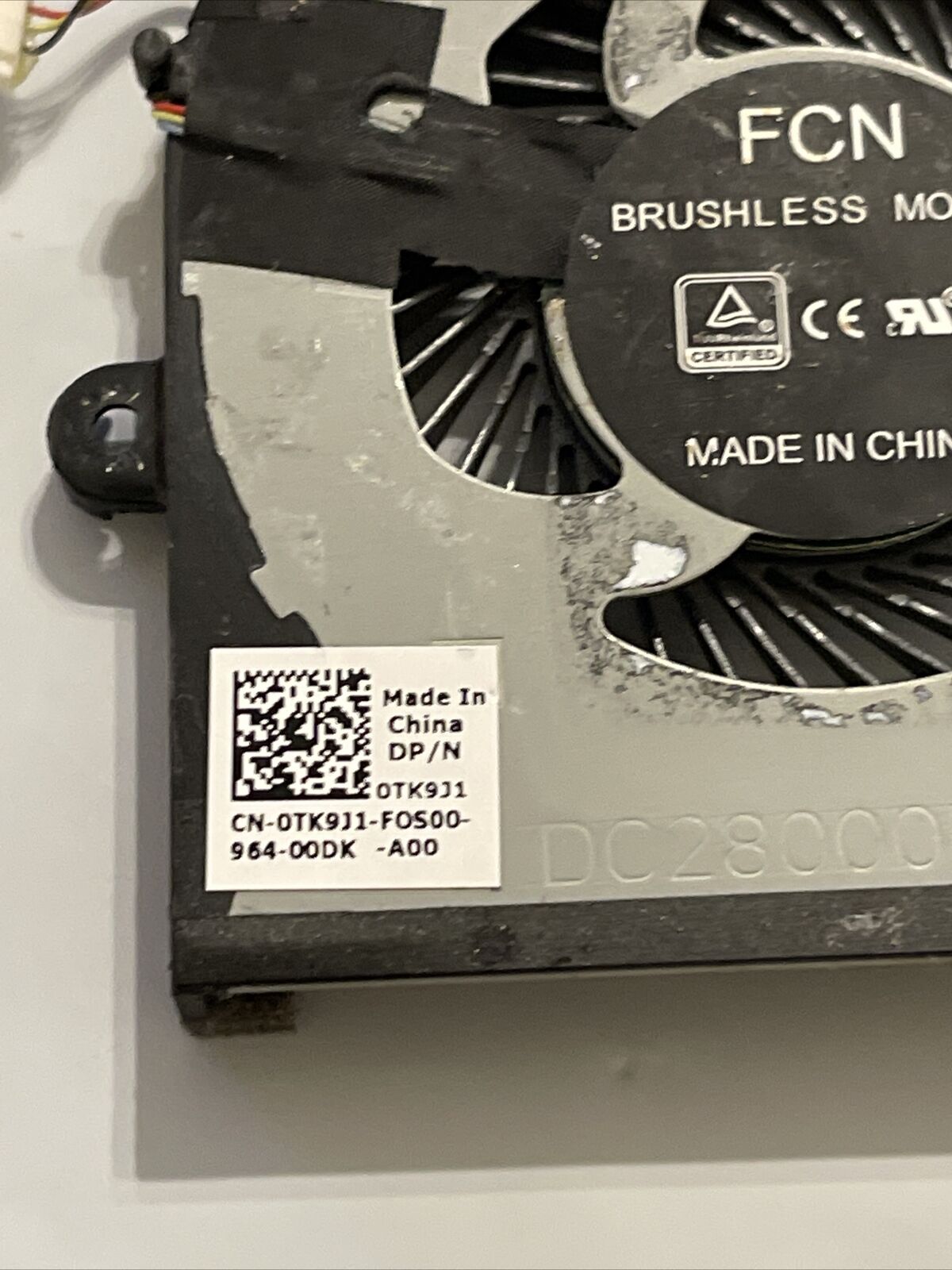Genuine Dell XPS 15 9560 Cooling Fan RIGHT Side DC28000IPF0 TK9J1 0TK9J1 P1