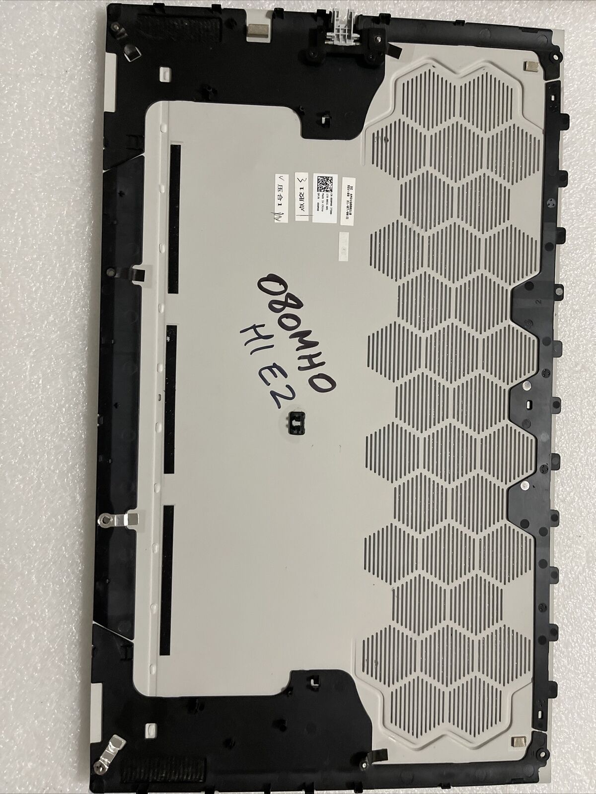 Genuine Dell Alienware M17 R3 White Bottom Base Back Cover 80MH0 080MH0 H1 E2 E1