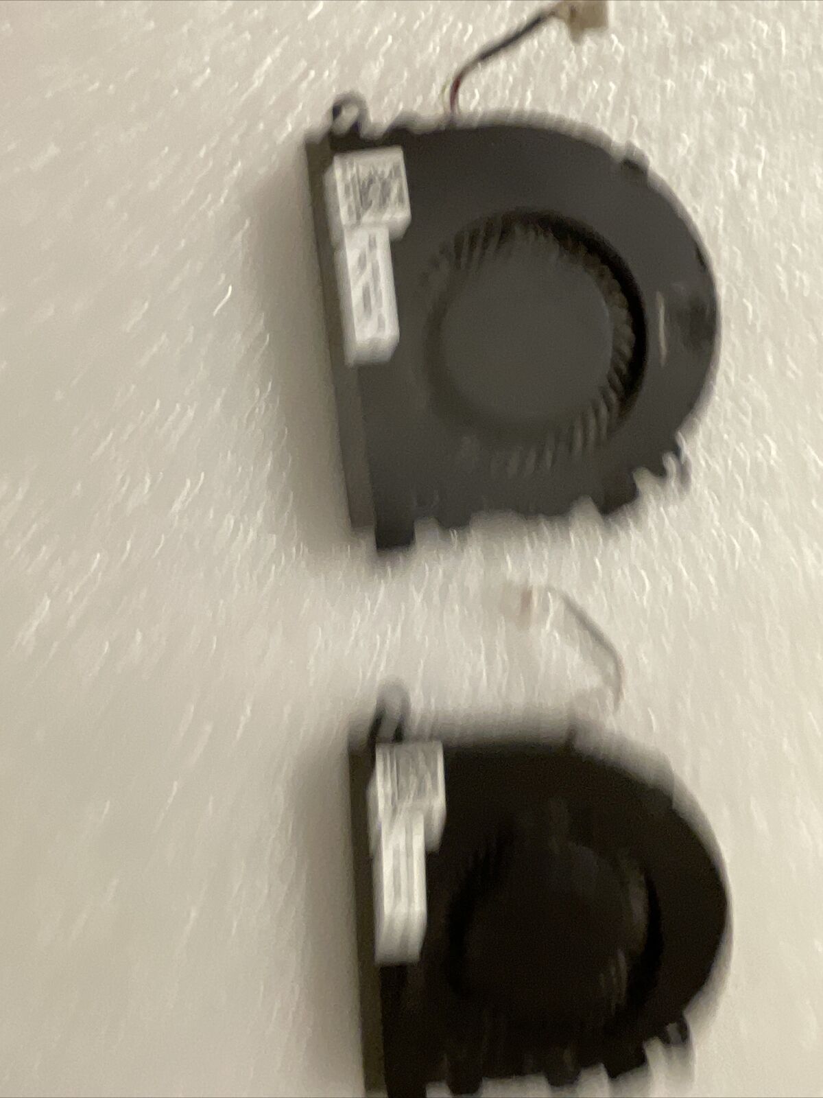Genuine Dell Latitude 3300 3310 Cpu both cooling fans 09J90W 0WH7XP 9j90w wh7xp
