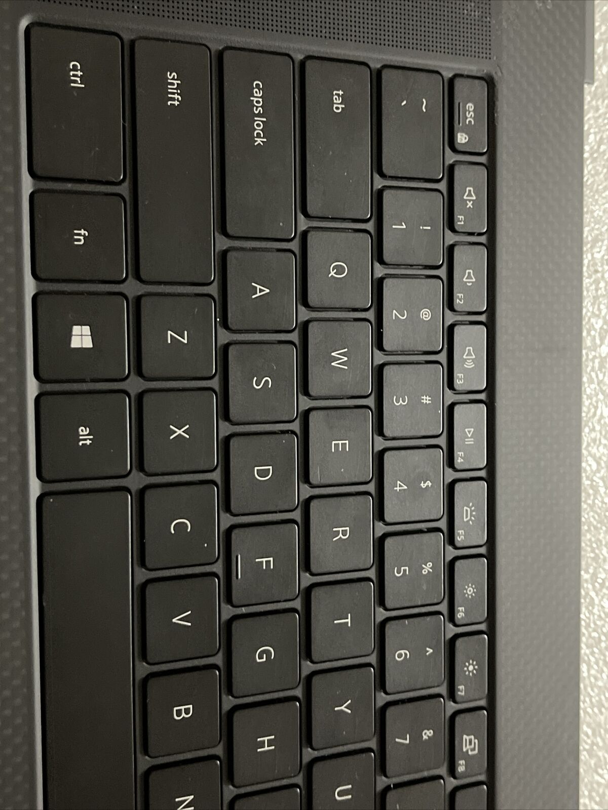 Dell XPS 17 9710  Laptop Palmrest US/EN Backlit Keyboard Speakers 9HJJX H2 D5