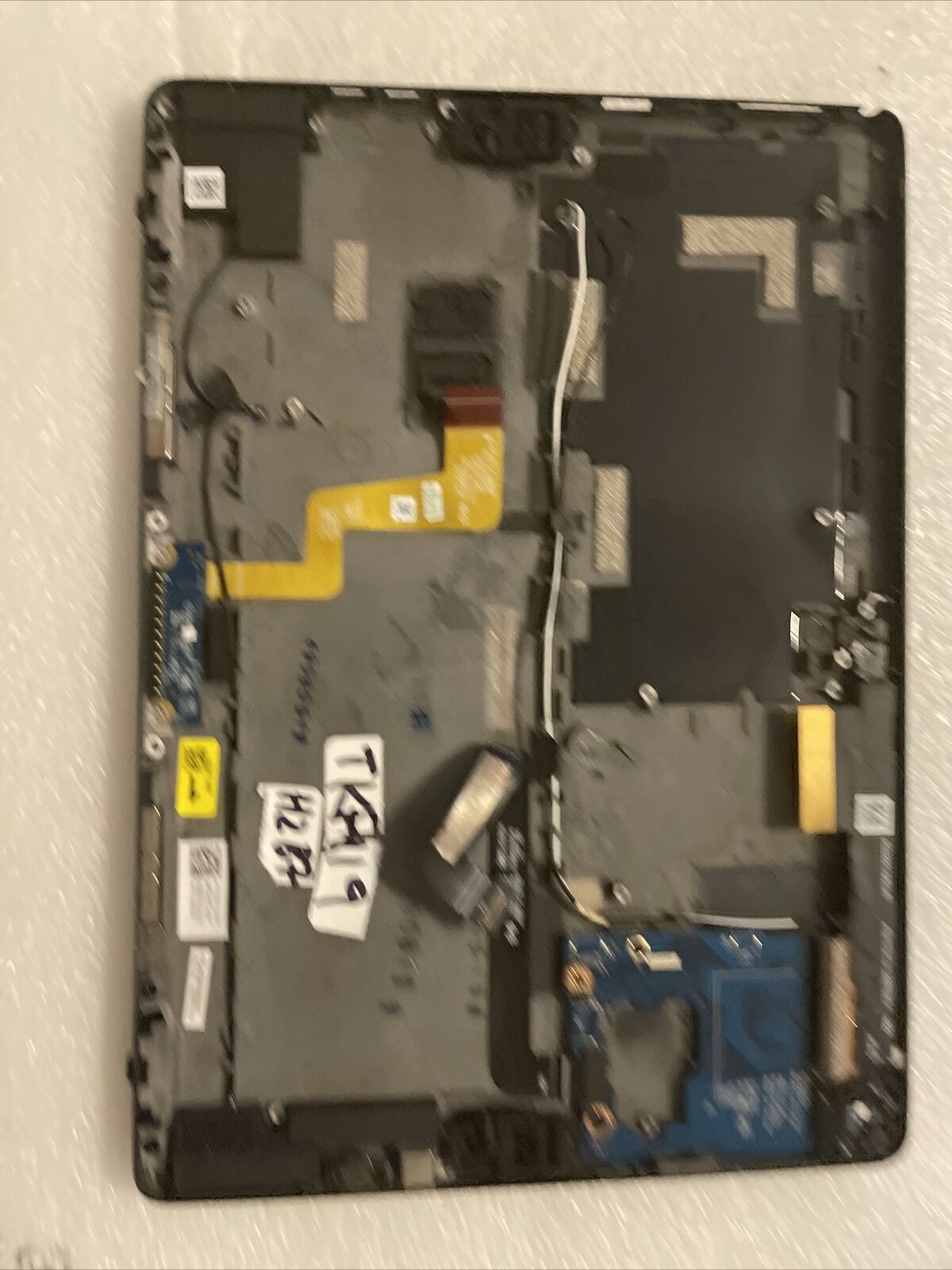 GENUINE DELL  LATITUDE 12 5290 LCd Top Back Cover Black Extras T17G TKR19 H2 B7