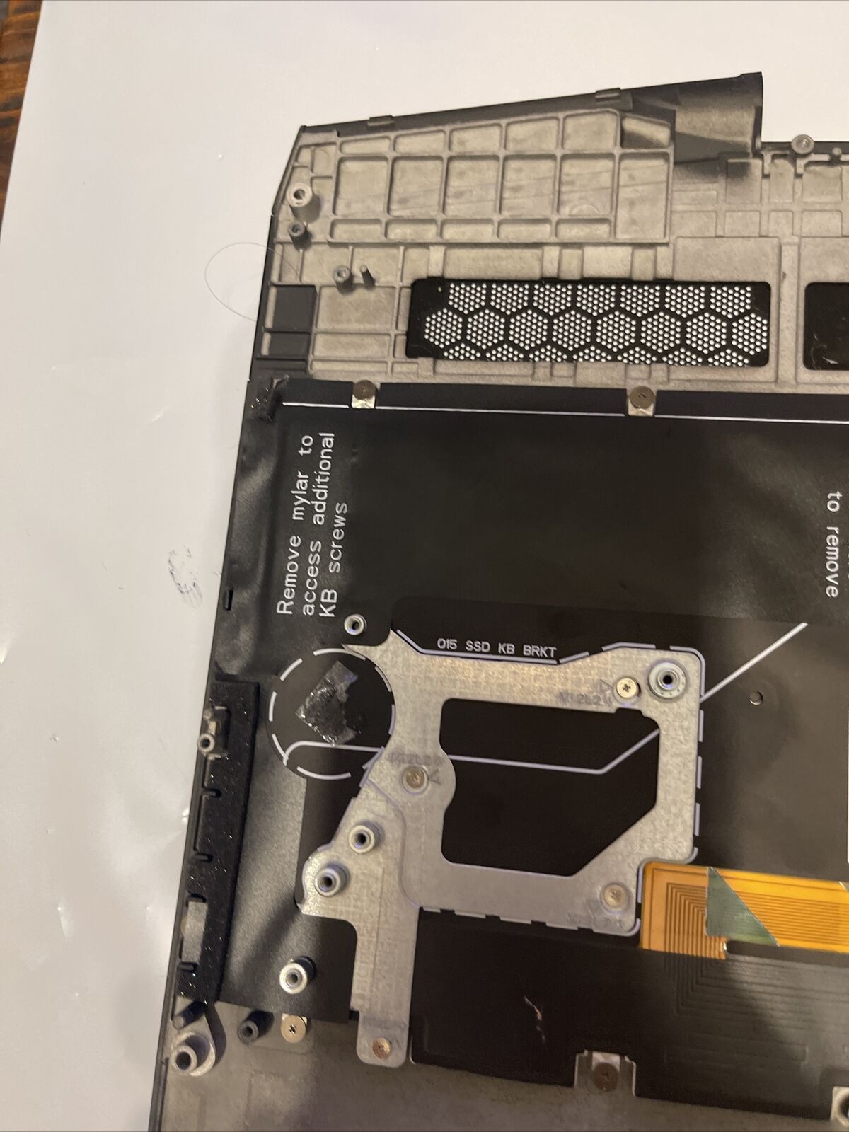 Genuine Dell Alienware M15 15.6" Laptop Palmrest Touchpad Keyboard VNPDJ  P4