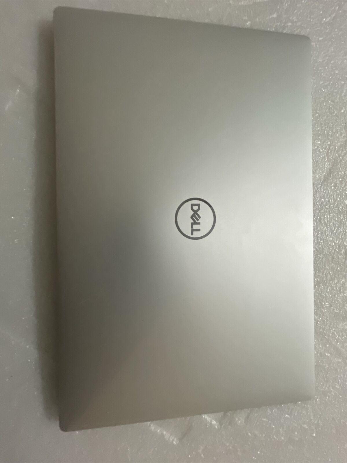 Defective Dell XPS 9320 Plus FHD 13.4"  LCD Silver Touchscreen 29WPH ST D2