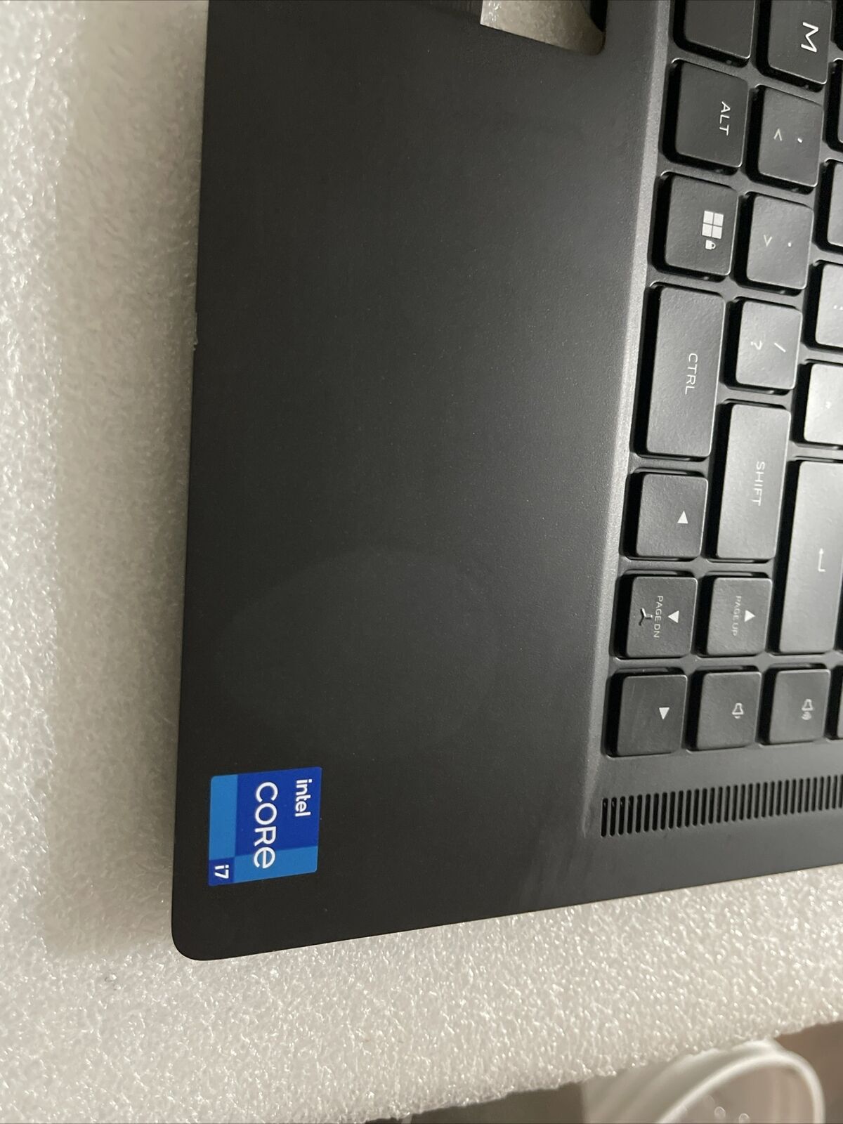 Dell Alienware x15 R1 Laptop Palmrest US RGB BCL Keyboard 0V6M0K K2P6 Grade B
