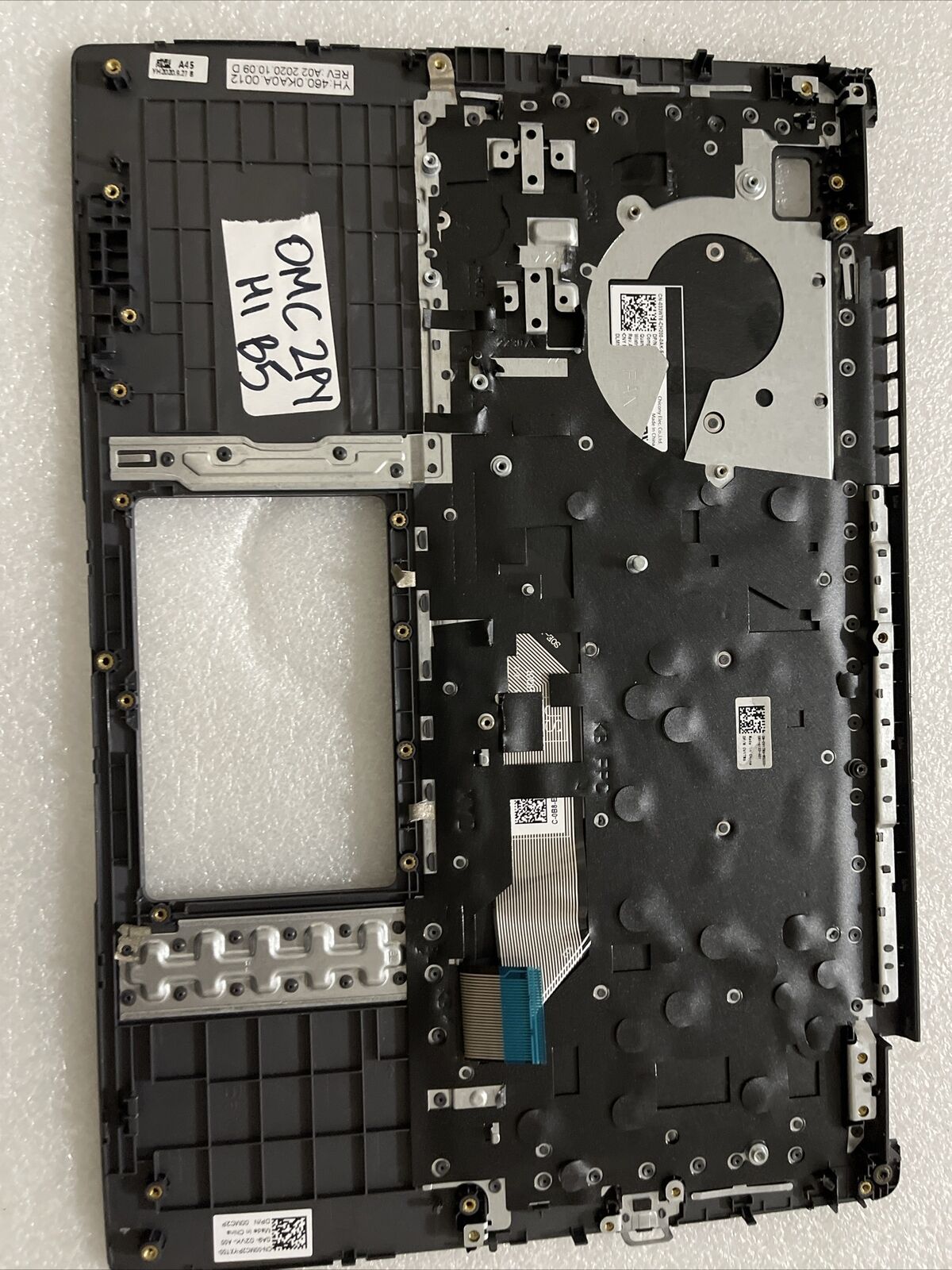 Genuine Dell Latitude 3410 Laptop Palmrest Us Eng Keyboard 00MC2P 0MC2P T8