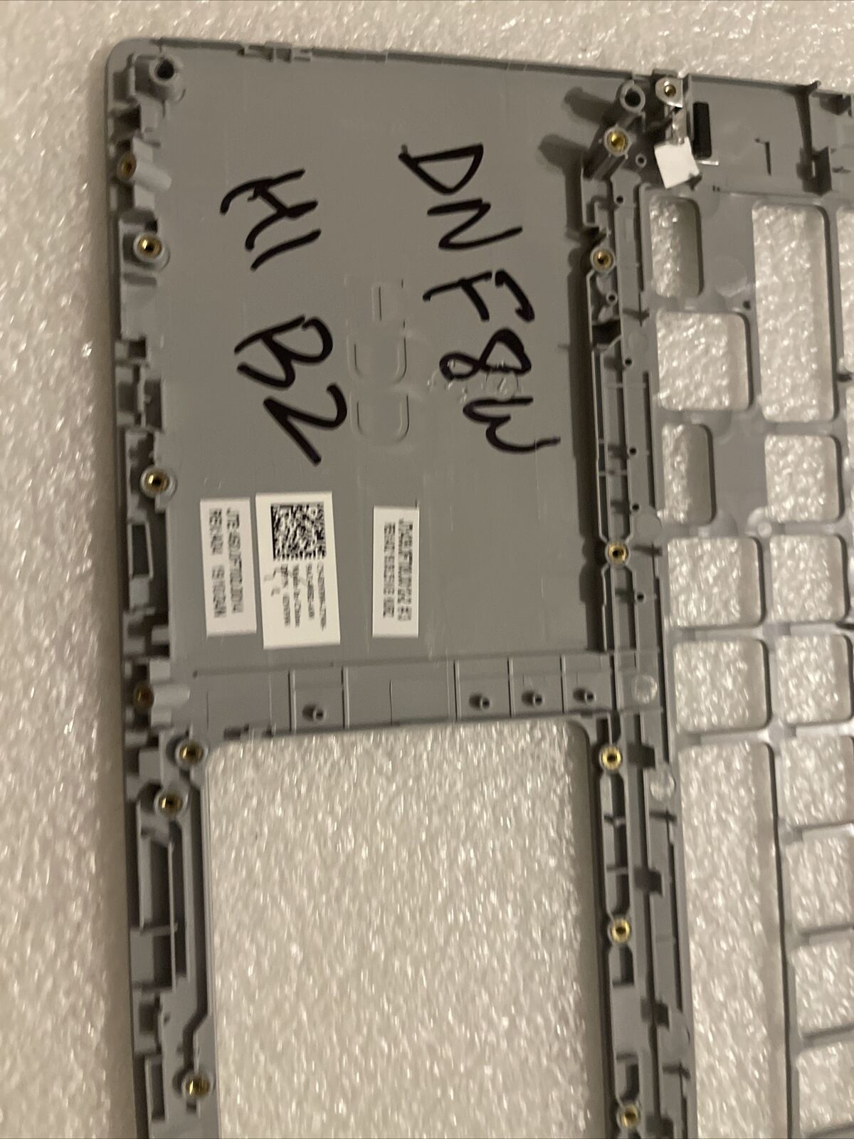 New  Dell Inspiron 5480 14 5000 5488 Palmrest  DNF8W 0DNF8W H1 B2