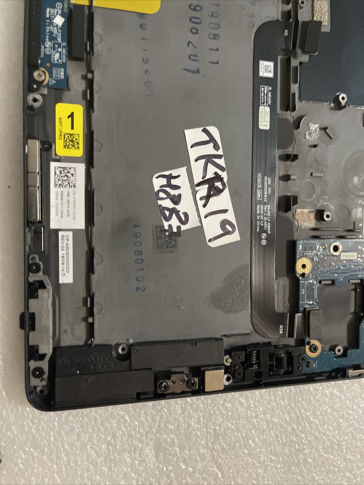 GENUINE DELL  LATITUDE 12 5290 LCd Top Back Cover Extras Black T17G TKR19 H8 B7