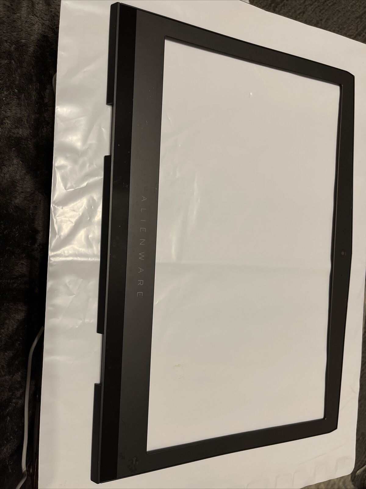 Alienware 17 R4 17.3" LCD Screen Front Bezel FWCJ4 0FWCJ4 CN-0FWCJ4 N1
