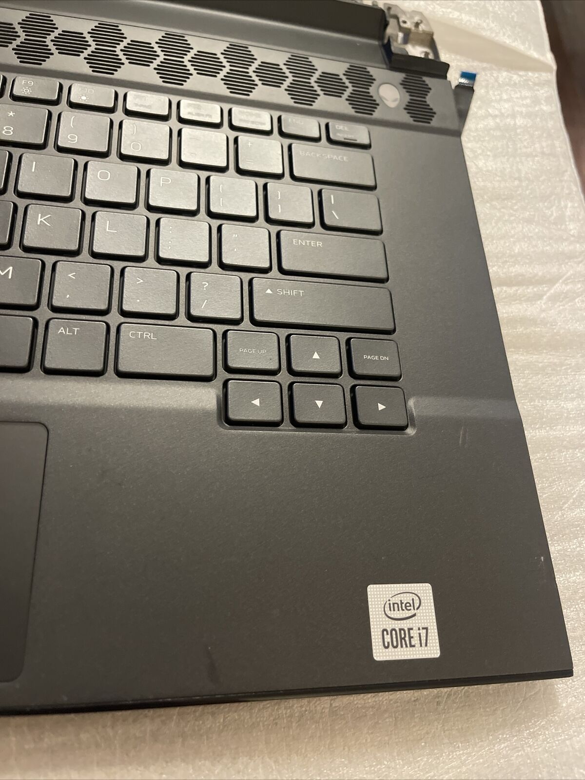 Dell Palmrest Keyboard Alienware15 M15 R3 Speakers/ extras 3DYGJ 03DYGJ P5 H1