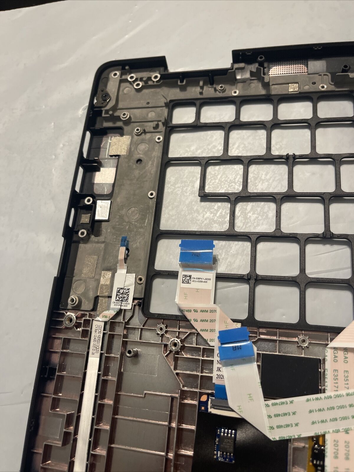 Dell Latitude 7520 Laptop Palmrest Touchpad 02RPYX 2RPYX P7