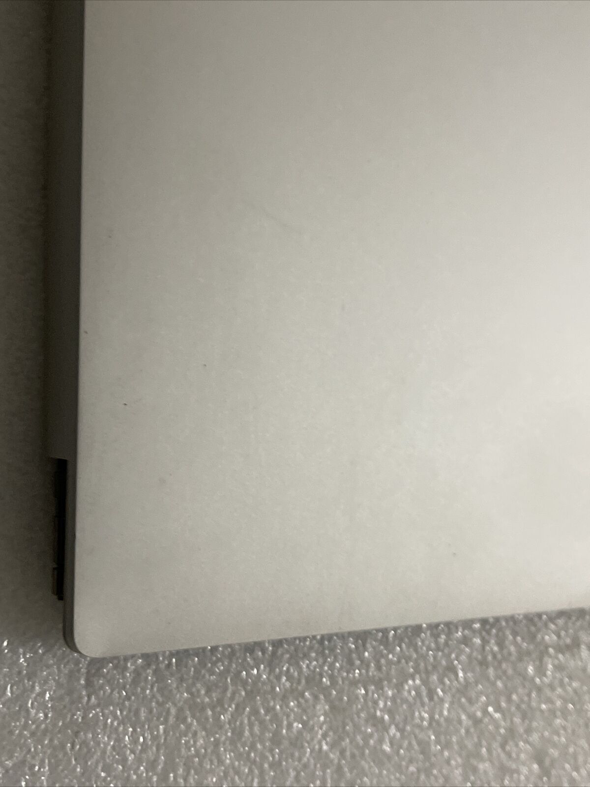 Defective Cracked Dell XPS 13 Plus 9320 13.4" FHD Touchscreen Silver VNRJ0 HND2
