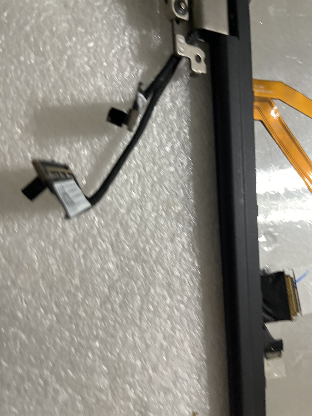 Genuine Lenovo Yoga 260 LCD Rear Back Cover  Hinges Camera AQ1EY000200 H1 N1