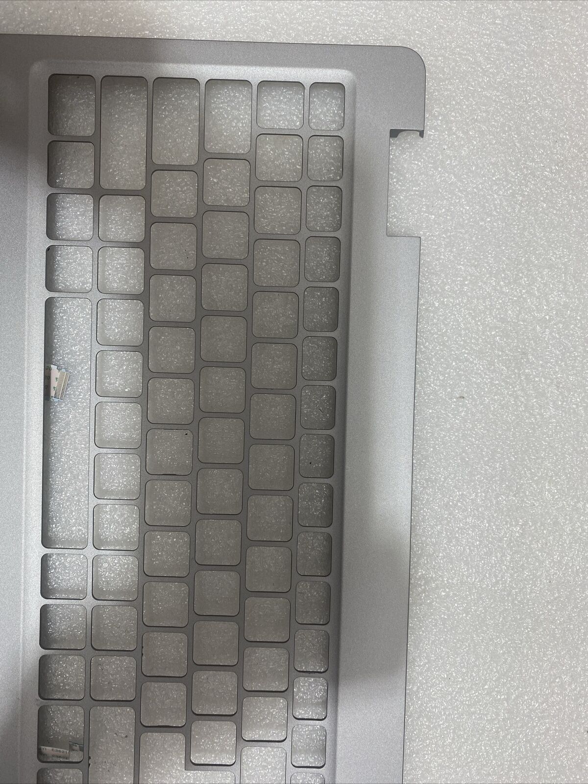 Dell Latitude 5520 Precision 3560 Laptop Palmrest Touchpad DDMHF 09CM3 SD A1