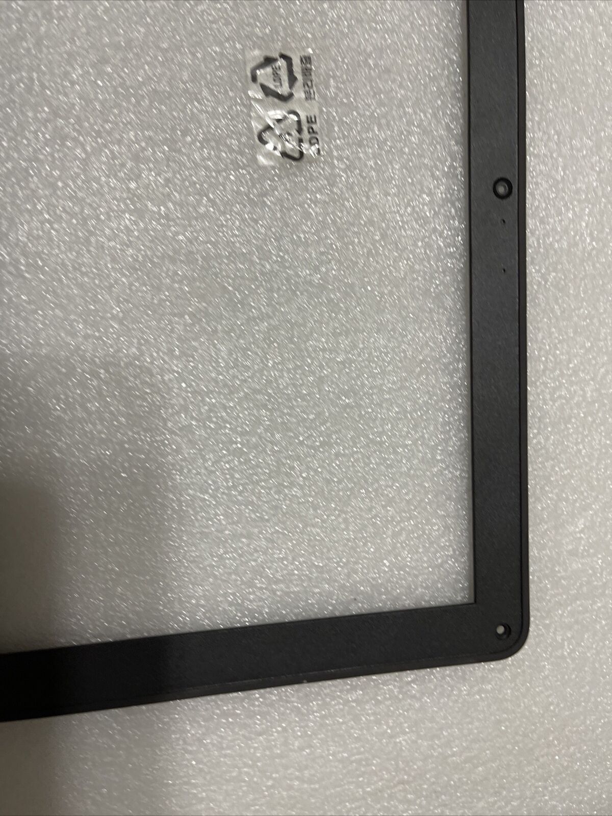 Genuine Dell Latitude 3120 Laptop  Front Trim LCD Bezel AP38B000400 R1060 H1 N6