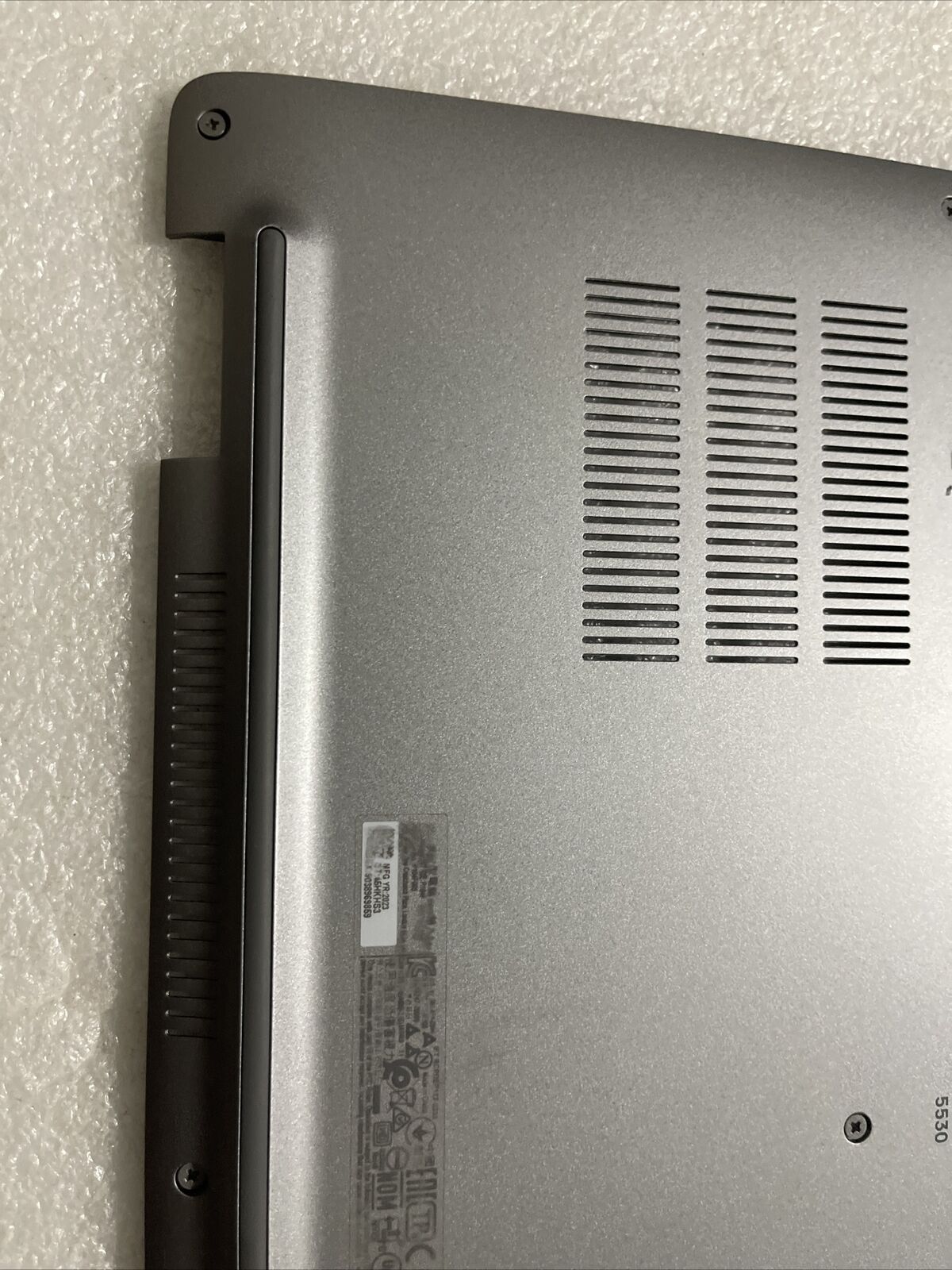 Genuine Dell Latitude 5530 E5530 Bottom base cover  96V58 VKCX6 H1 C1