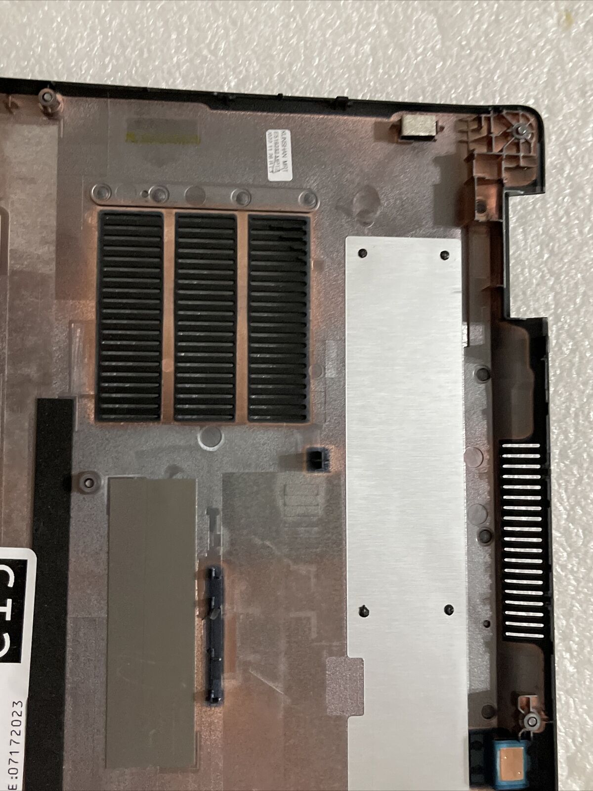 Genuine Dell Precision 3561 Laptop Bottom Base Cover Assembly 06WP3 006WP3 H1 C4