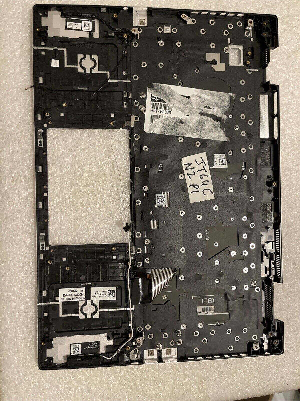 Dell inspiron 16Plus 7630 7635 Palmrest Us English Keyboard  JT64C N2P1 Read