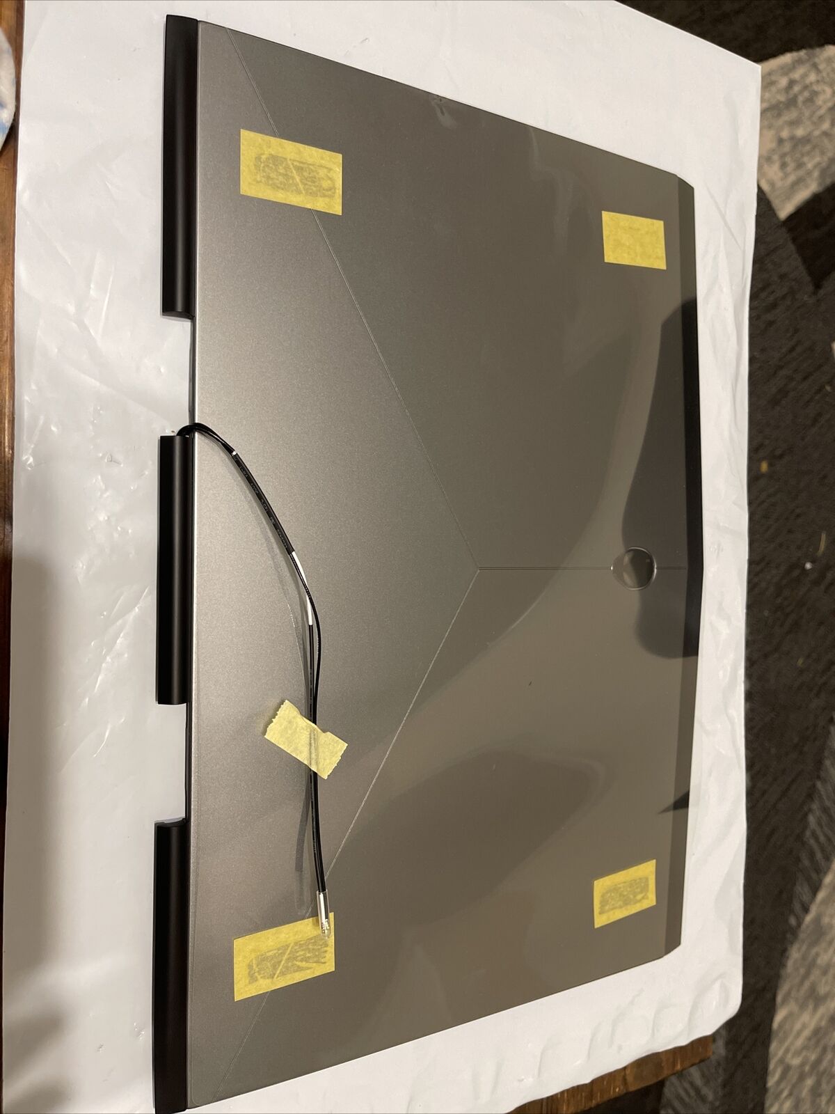 OEM DELL ALIENWARE 15 R3 15.6" LCD BACK COVER LID GENUINE ASSEMBLY 0FKD90 C2