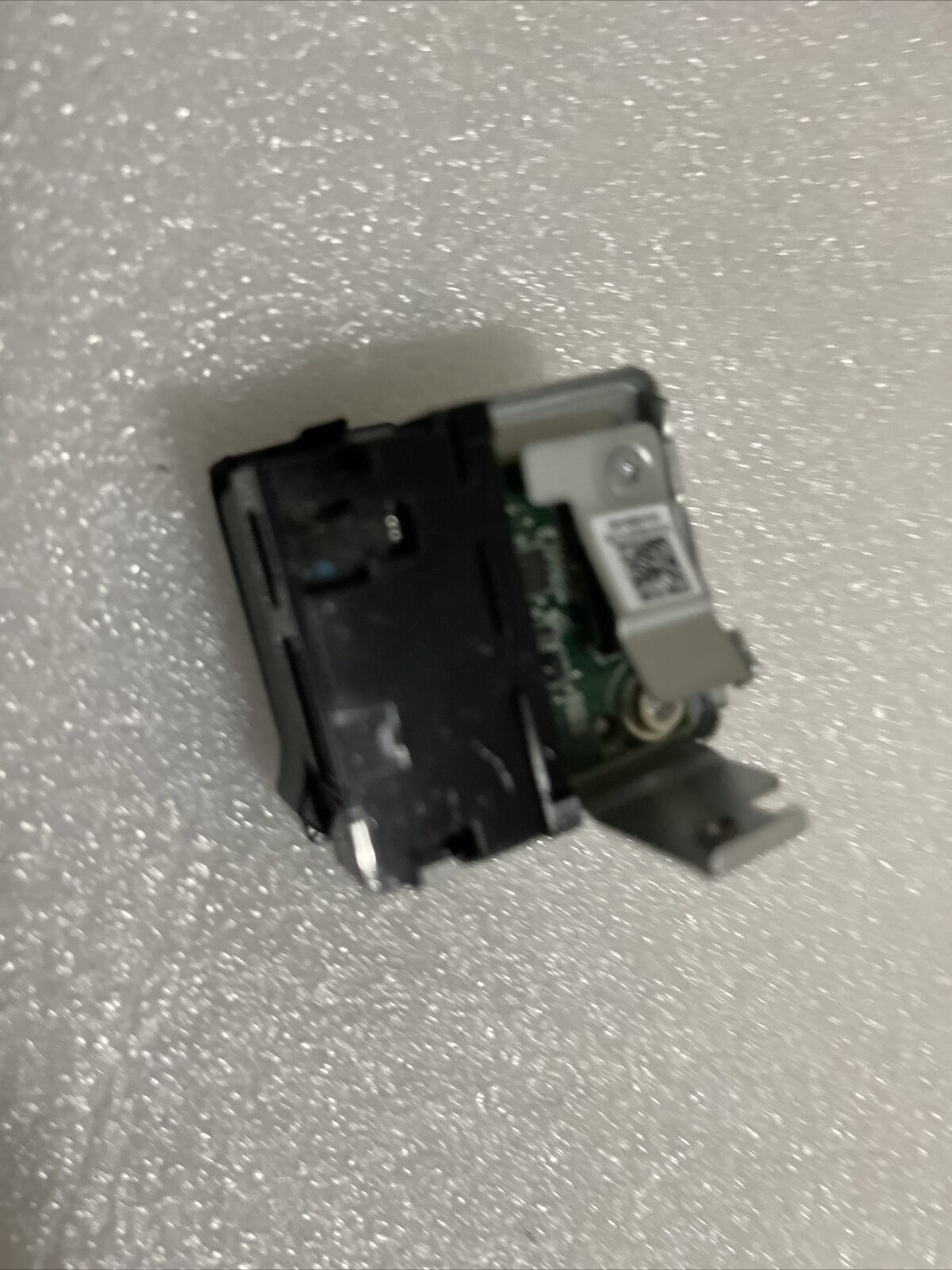 Oem Dell Poweredge R640 Right Ear  C6KXV K48J9 0K48J9 U1 Dented See pics