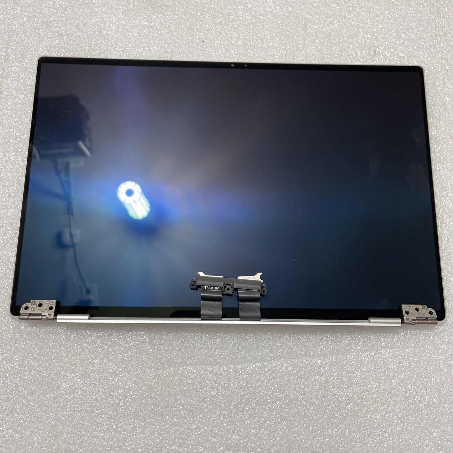 Dell XPS 9320 Plus 13.4" Oled Touchscreen  29WPH VNRJ0 DqJ1 Scratch On Top Lid