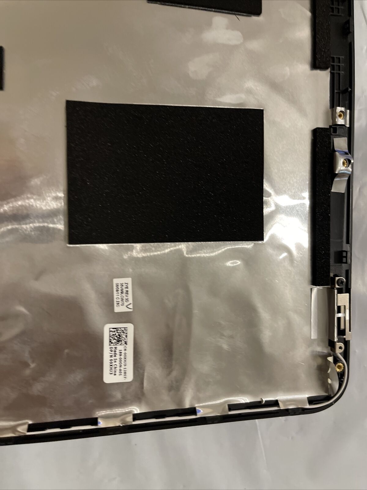 Genuine Dell Vostro 1015 15.6" LCD Lid Back Cover Assembly 0XHJ3 00XHJ3 B9