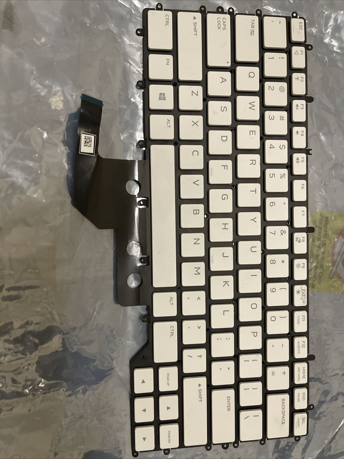 Genuine OEM Dell Alienware M15 R2 2019 Lunar Light RGB Laptop Keyboard Y79F6