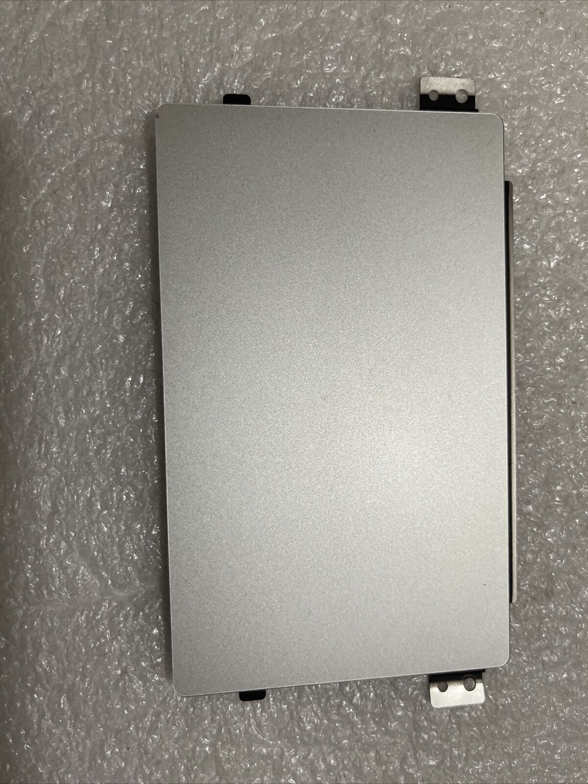Genuine DELL Inspiron 5401 | 5402 P130G Touchpad Silver No Cable 0KC7T0 H1 T3