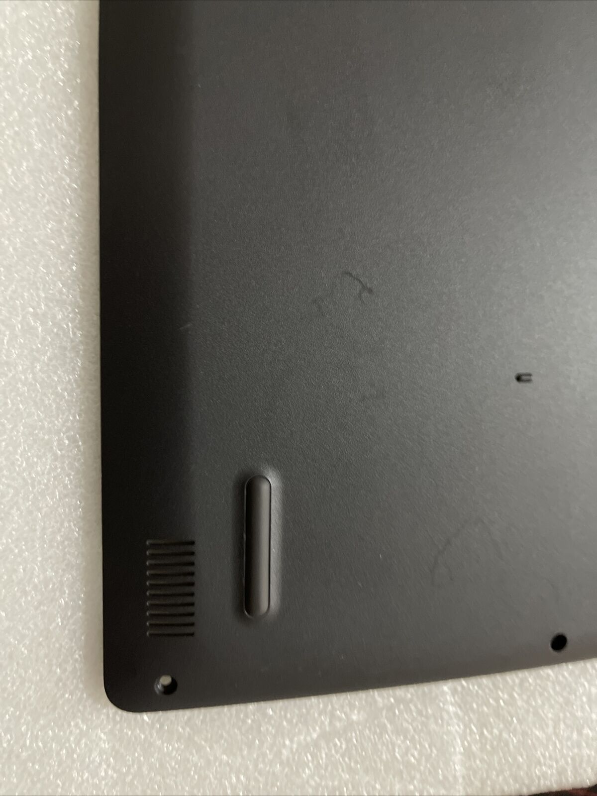 GENUINE DELL INSPIRON 3502 LAPTOP BOTTOM BASE COVER PHGDG 0PHGDG H1 C4