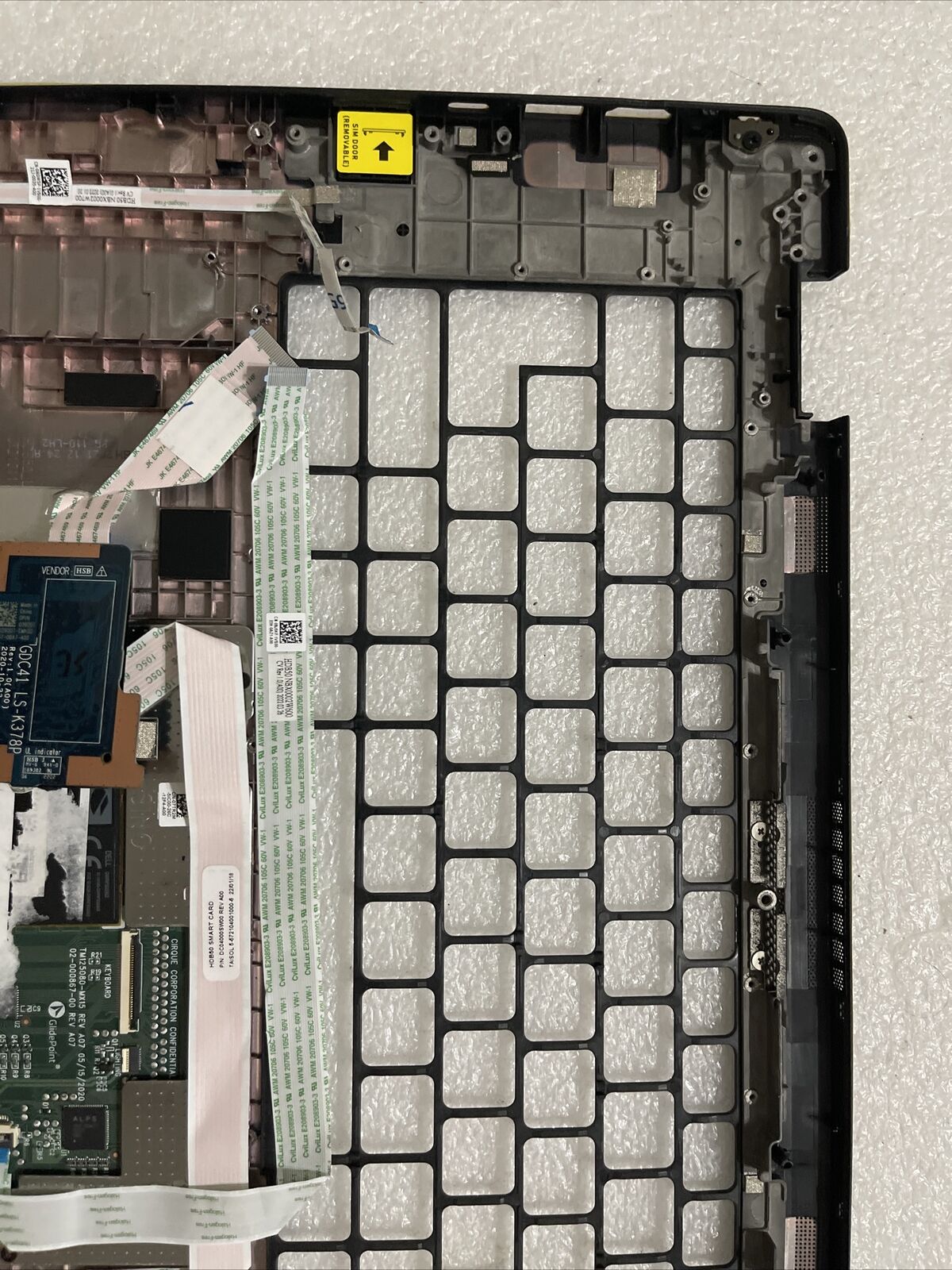 Dell OEM Latitude 7530 Palmrest Touchpad Smart Card Reader C64CG J9JJT KH A1