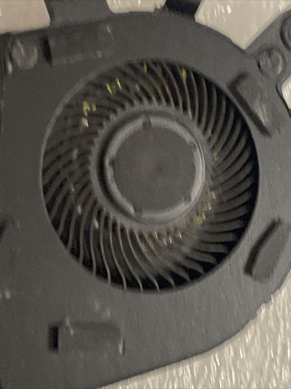 OEM LENOVO FAN AND HEATSINK YOGA 730-13IKB 81CT 5H40Q95820 AT279001SS0 H1