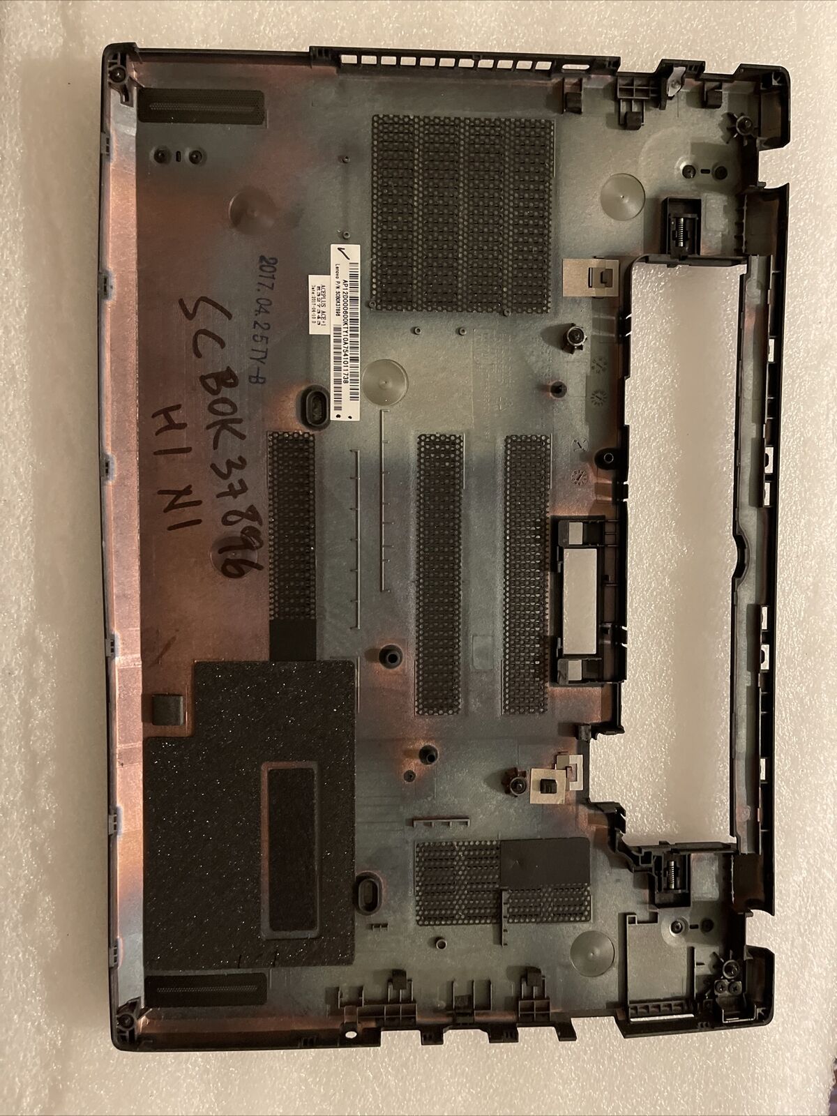 Genuine Lenovo ThinkPad T470 Bottom Base Cover AP12D000600 SCB0K37896 H1 N1