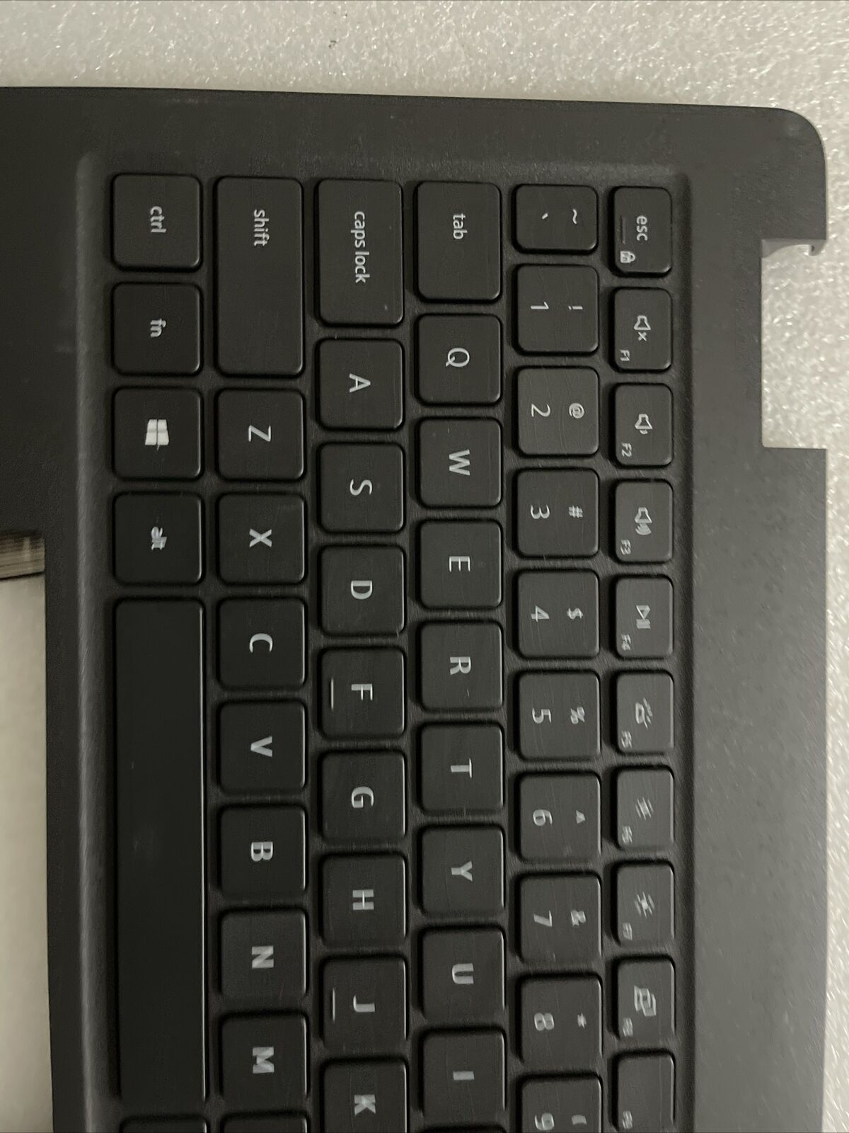 Genuine Dell Latitude 3520 E3520 Laptop Palmrest US Eng Keyboard 0JXWY H6 P5