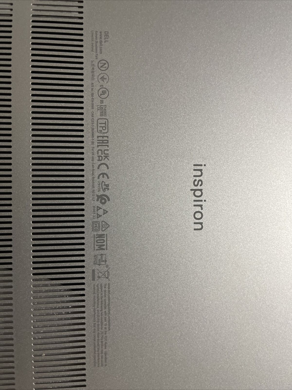 Genuine Dell Inspiron 16Pro 5620 5625 Bottom Cover Lower Case 010C5K 10C5K SP C4