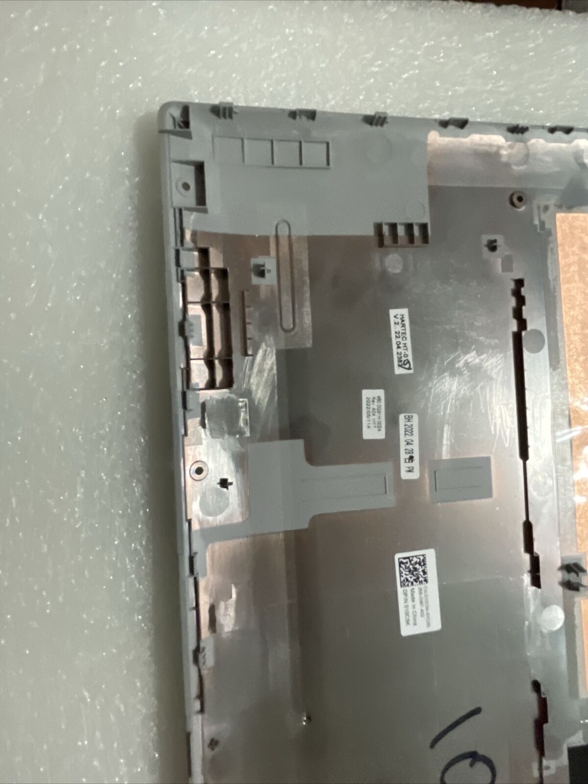 Genuine Dell Inspiron 16Pro 5620 5625 Bottom Cover Lower Case 010C5K 10C5K SP C4