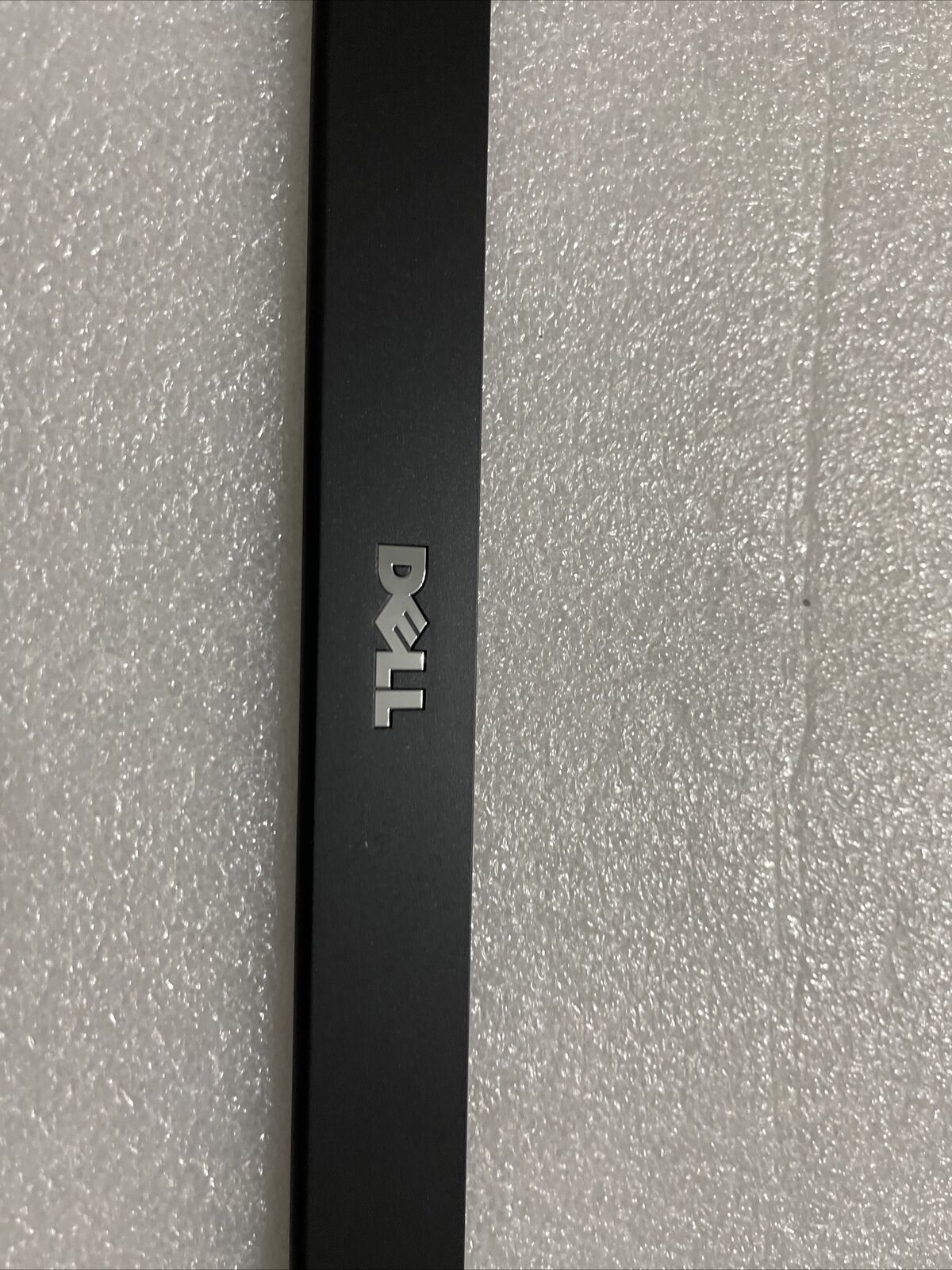 New Genuine DELL Latitude L13 Vostro V13 LCD Bezel Frame Black 8Y12T 08Y12T H1N4