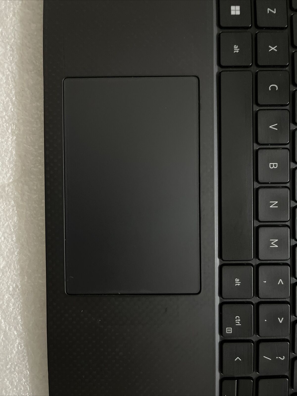 Dell Precision 14 5470 M5470 Palmrest Touchpad US English Keyboard 345KV SN b5
