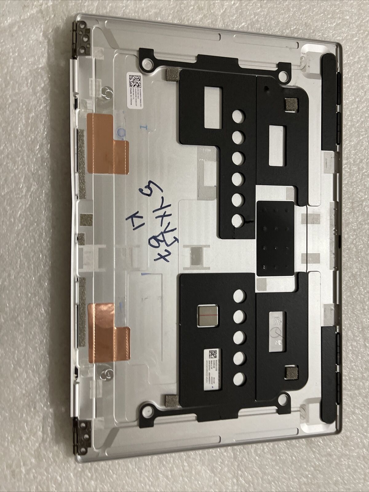 Dell XPS Plus 9320 OLED LCD Back Cover Hinges  Platinum  29WPH 5YXVJ K1 B7