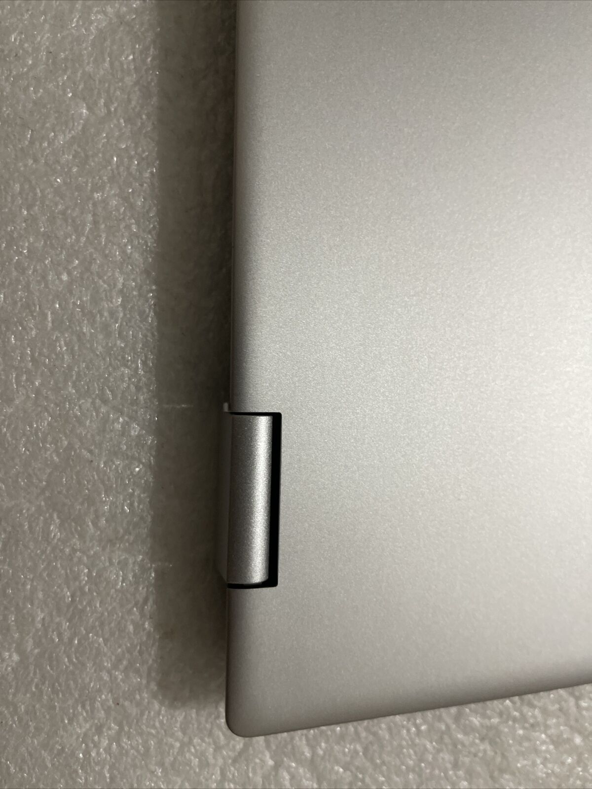 Defective Dell inspiron 7630 2in1 Laptop 16" Touchscreen FHD+ Silver NVJCC GTS7