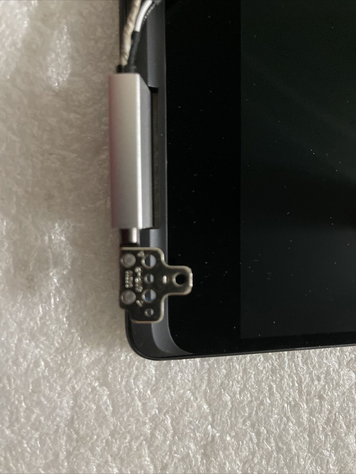 Defective Faulty Dell XPS 15 9575 Touchscreen LCD Silver VKTR1 3P07V K2 S7