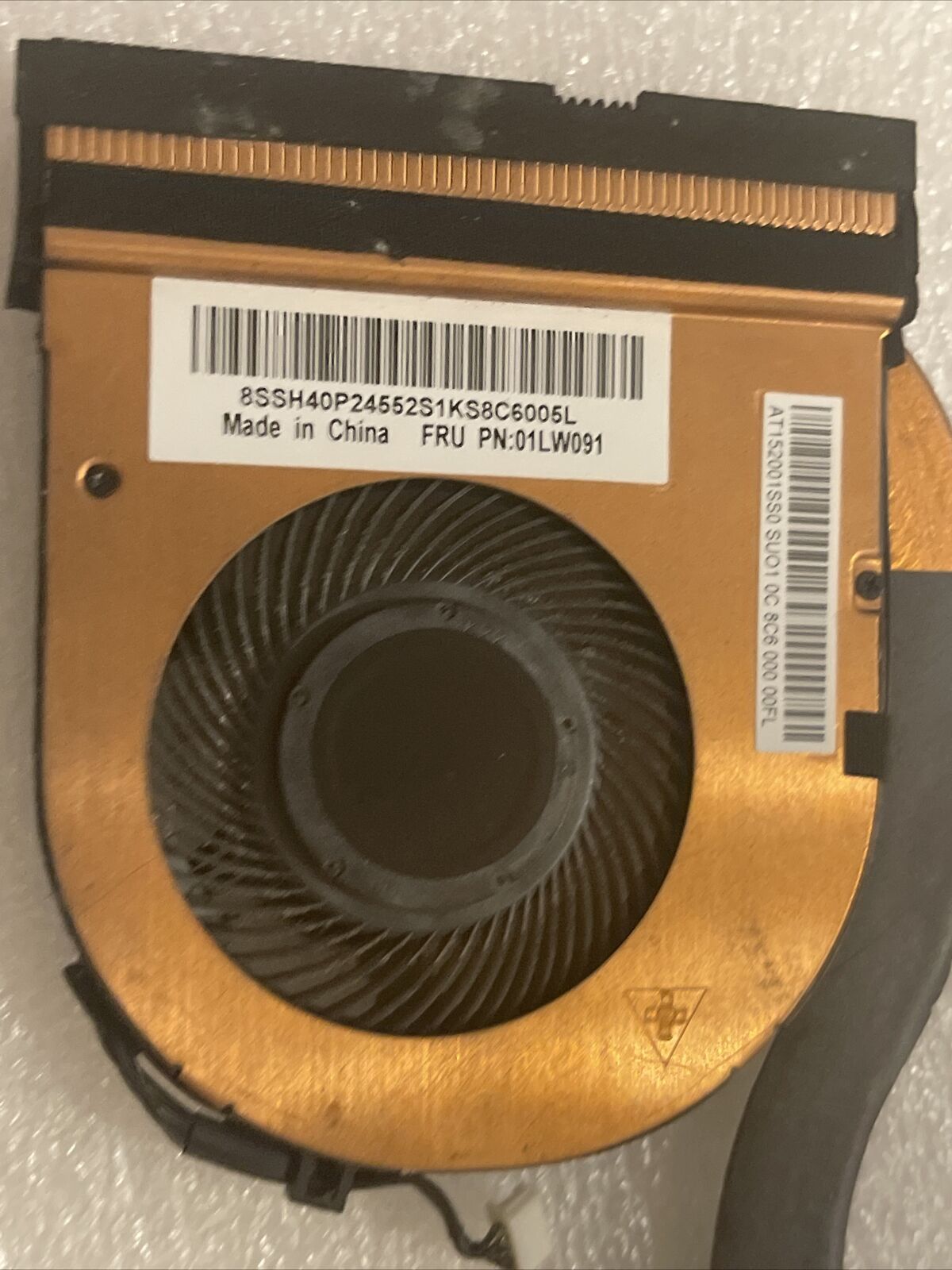 GENUINE LENOVO THINKPAD A475 HEATSINK AND FAN ASSEMBLY 01LW090 01LW091 H1